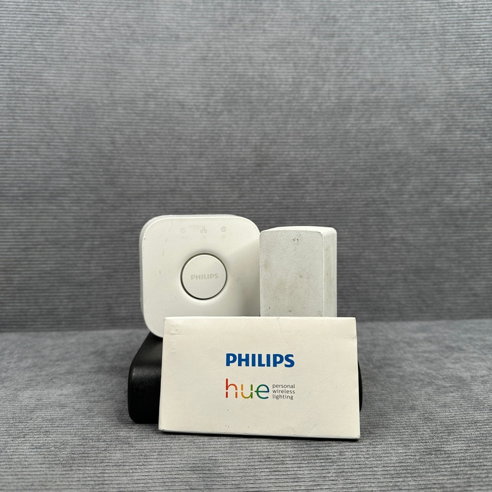 Philips Hue Bridge 2.1 Smart Lighting Hub White 3241312018A with Power Adapter